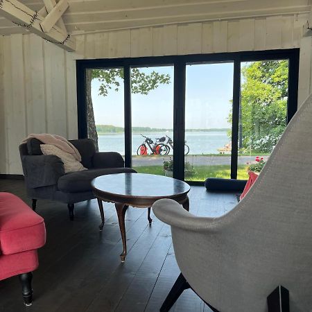 ポジェズドジェ Stara Szkola W Harszu Bed & Breakfast エクステリア 写真