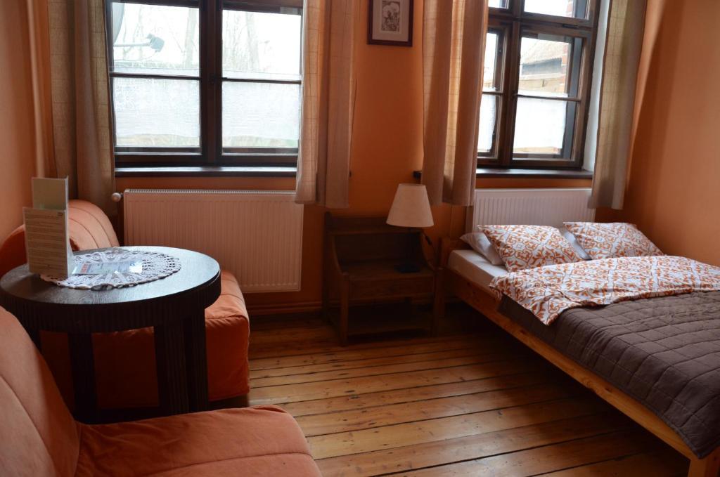 ポジェズドジェ Stara Szkola W Harszu Bed & Breakfast 部屋 写真
